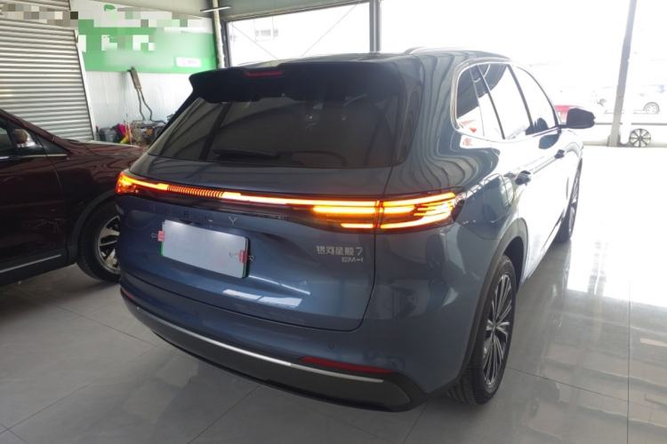 Used Geely Galaxy Xingjian 7 EM-i 2025 120km Navigator Edition Rear Right 45 Deg