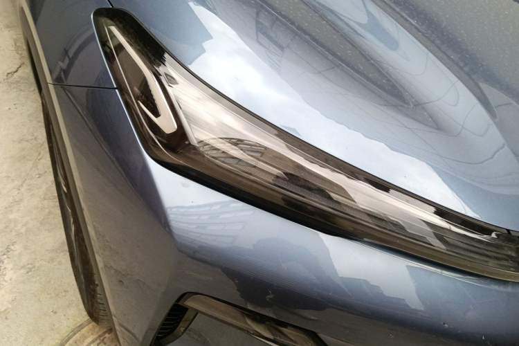 Used Geely Galaxy Xingjian 7 EM-i 2025 120km Navigator Edition Right Front Headlight