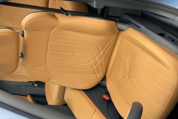 Used Geely Galaxy Xingjian 7 EM-i 2025 120km Navigator Edition Right Front Seat