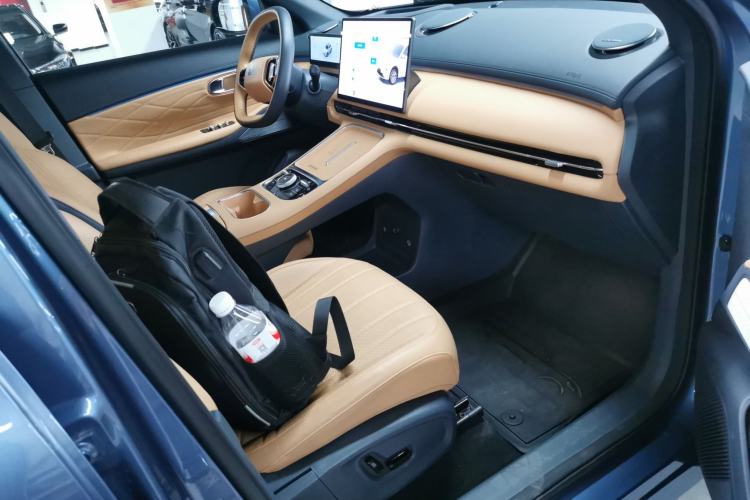 Used Geely Galaxy Xingjian 7 EM-i 2025 120km Navigator Edition Right Front Seat