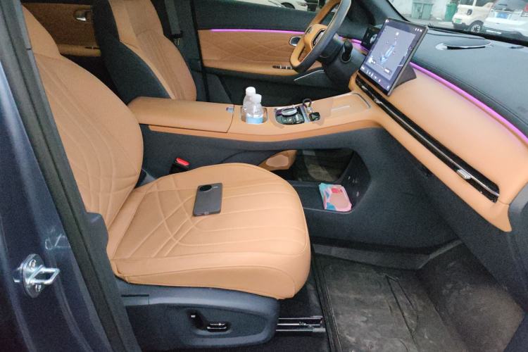 Used Geely Galaxy Xingjian 7 EM-i 2025 120km Navigator Edition Right Front Seat