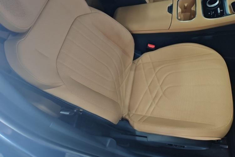 Used Geely Galaxy Xingjian 7 EM-i 2025 120km Exploration+ Version Right Front Seat