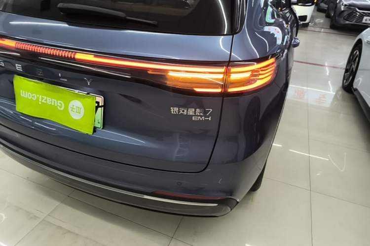 Used Geely Galaxy Xingjian 7 EM-i 2025 120km Navigator Edition Right Rear Taillight