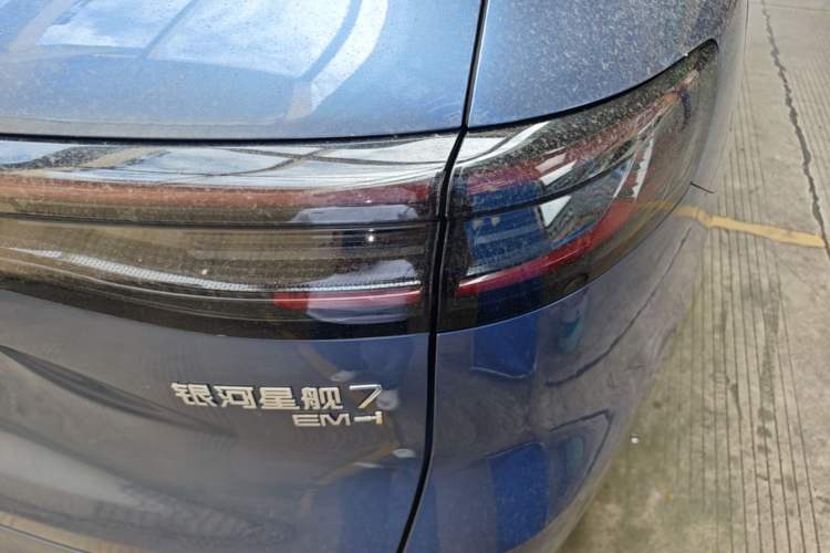 Used Geely Galaxy Xingjian 7 EM-i 2025 120km Navigator Edition Right Rear Taillight