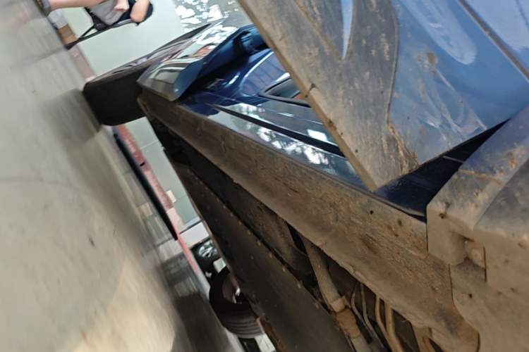 Used Geely Galaxy Xingjian 7 EM-i 2025 120km Navigator Edition Right Side Sill