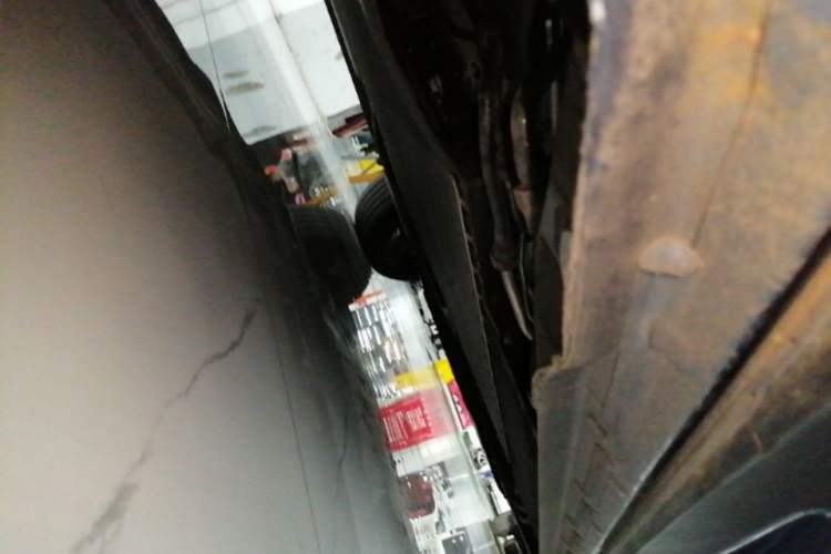 Used Geely Galaxy Xingjian 7 EM-i 2025 120km Navigator Edition Right Side Sill