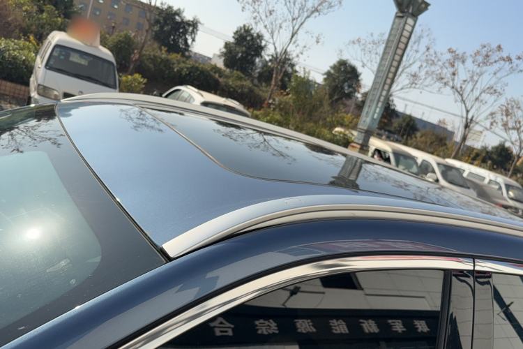 Used Geely Galaxy Xingjian 7 EM-i 2025 120km Navigator Edition Roof