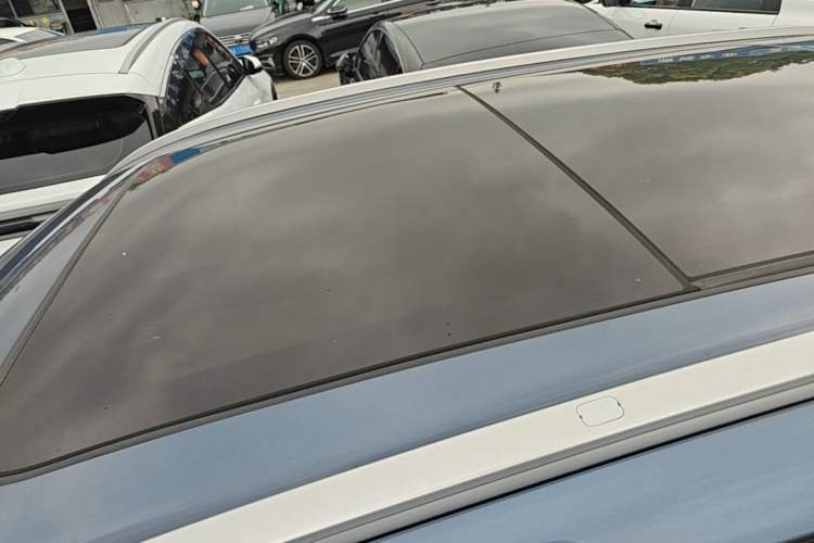 Used Geely Galaxy Xingjian 7 EM-i 2025 120km Navigator Edition Roof