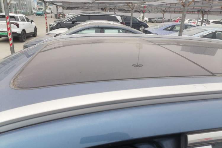 Used Geely Galaxy Xingjian 7 EM-i 2025 120km Navigator Edition Roof