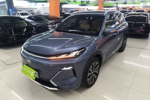 Used Geely Galaxy Xingjian 7 EM-i 2025 120km Navigator Edition