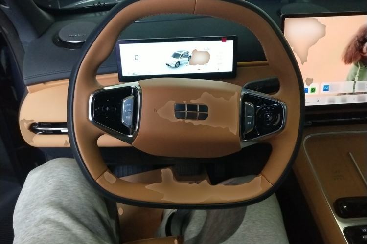 Used Geely Galaxy Xingjian 7 EM-i 2025 120km Navigator Edition Steering Wheel