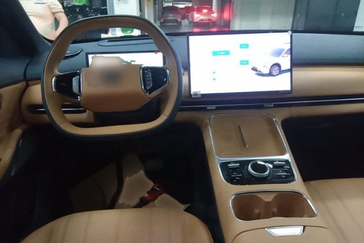 Used Geely Galaxy Xingjian 7 EM-i 2025 120km Navigator Edition Steering Wheel