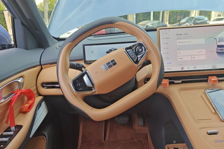 Used Geely Galaxy Xingjian 7 EM-i 2025 120km Navigator Edition Steering Wheel
