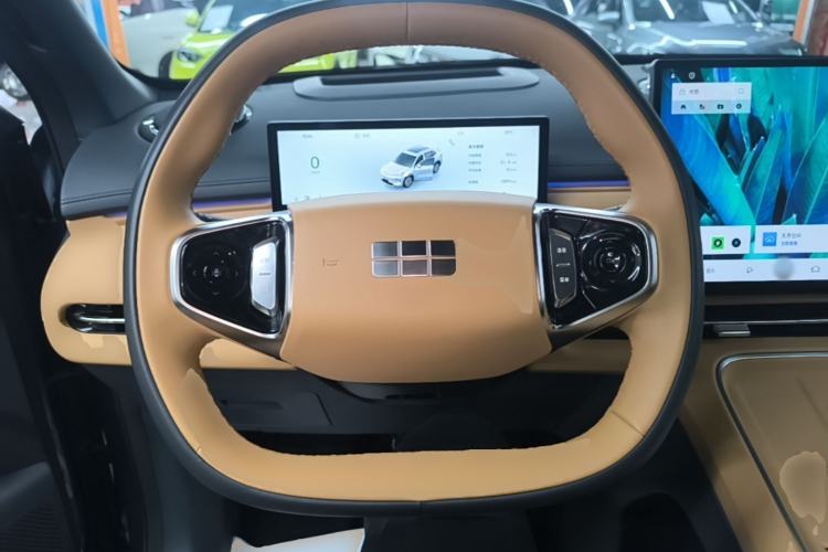 Used Geely Galaxy Xingjian 7 EM-i 2025 120km Navigator Edition Steering Wheel