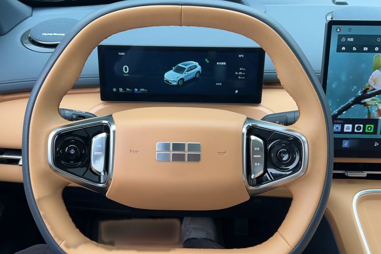 Used Geely Galaxy Xingjian 7 EM-i 2025 120km Navigator Edition Steering Wheel