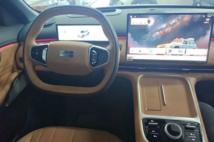 Used Geely Galaxy Xingjian 7 EM-i 2025 120km Navigator Edition Steering Wheel