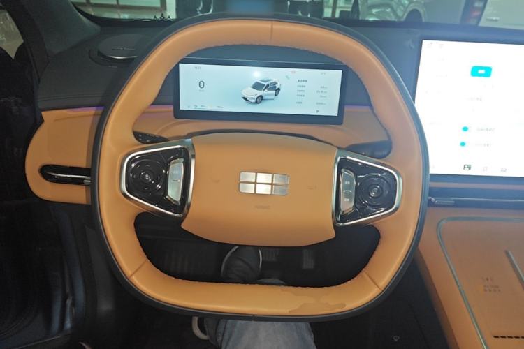 Used Geely Galaxy Xingjian 7 EM-i 2025 120km Navigator Edition Steering Wheel