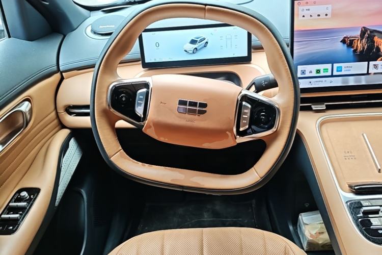 Used Geely Galaxy Xingjian 7 EM-i 2025 120km Navigator Edition Steering Wheel