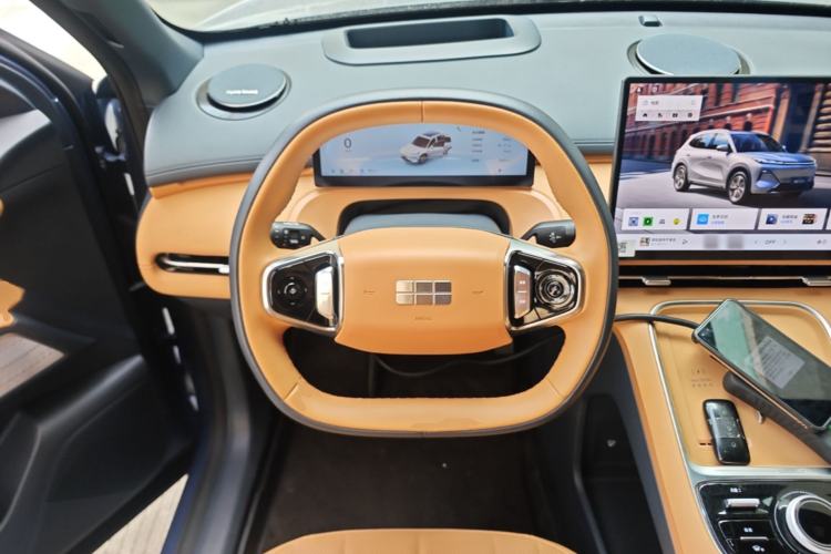 Used Geely Galaxy Xingjian 7 EM-i 2025 120km Navigator Edition Steering Wheel