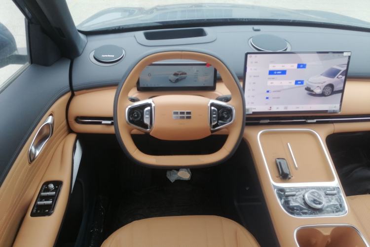 Used Geely Galaxy Xingjian 7 EM-i 2025 120km Navigator Edition Steering Wheel