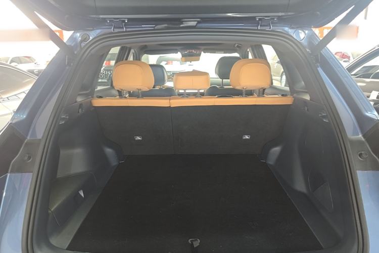 Used Geely Galaxy Xingjian 7 EM-i 2025 120km Navigator Edition Trunk