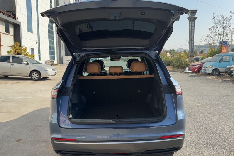 Used Geely Galaxy Xingjian 7 EM-i 2025 120km Navigator Edition Trunk