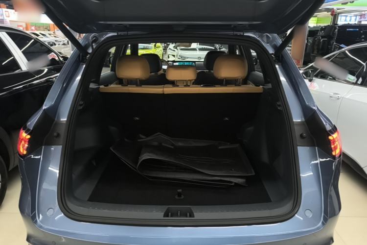Used Geely Galaxy Xingjian 7 EM-i 2025 120km Navigator Edition Trunk