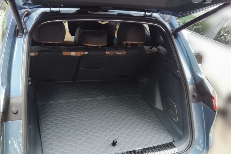 Used Geely Galaxy Xingjian 7 EM-i 2025 120km Navigator Edition Trunk