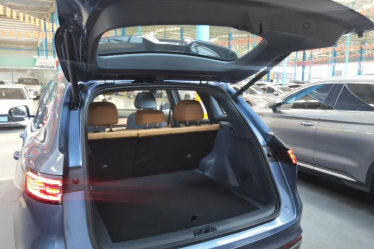 Used Geely Galaxy Xingjian 7 EM-i 2025 120km Navigator Edition Trunk