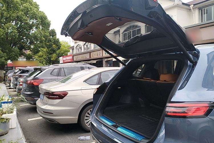 Used Geely Galaxy Xingjian 7 EM-i 2025 120km Navigator Edition Trunk