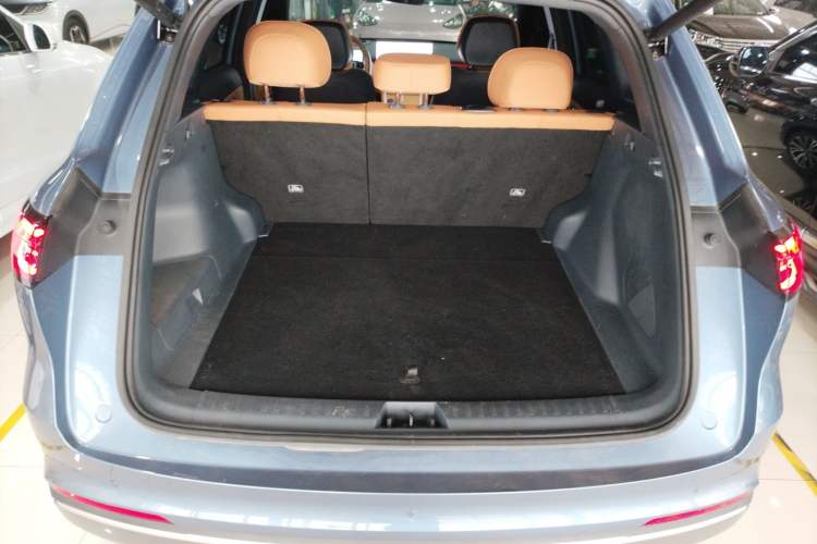 Used Geely Galaxy Xingjian 7 EM-i 2025 120km Exploration+ Version Trunk