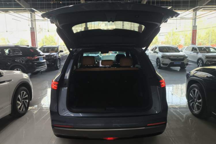 Used Geely Galaxy Xingjian 7 EM-i 2025 120km Navigator Edition Trunk