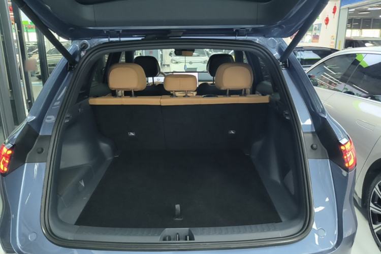 Used Geely Galaxy Xingjian 7 EM-i 2025 120km Navigator Edition Trunk