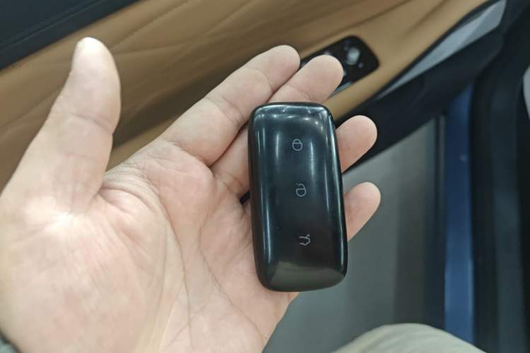 Used Geely Galaxy Xingjian 7 EM-i 2025 120km Navigator Edition Vehicle Key
