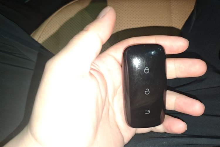 Used Geely Galaxy Xingjian 7 EM-i 2025 120km Navigator Edition Vehicle Key