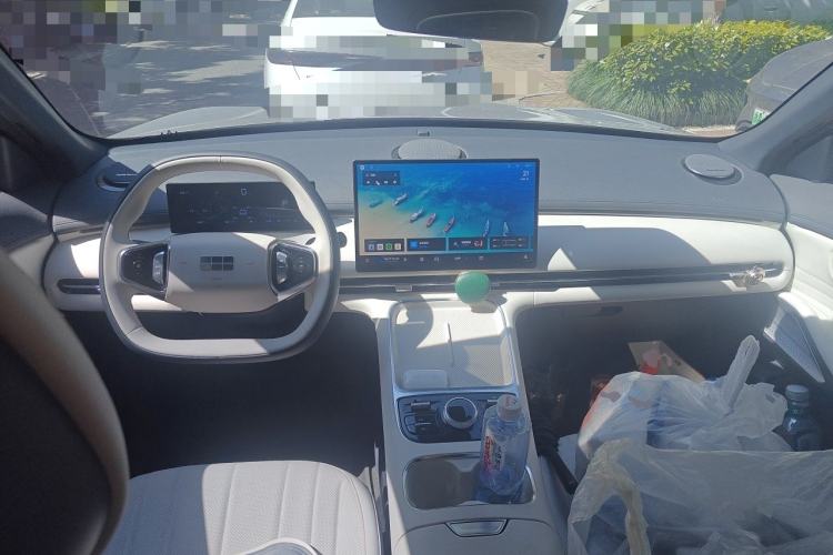 Used Geely Galaxy Xingjian 7 EM-i 2025 120km Launch+ Version Center Console