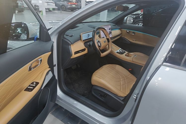 Used Geely Galaxy Xingjian 7 EM-i 2025 120km Navigator Edition Driver Seat
