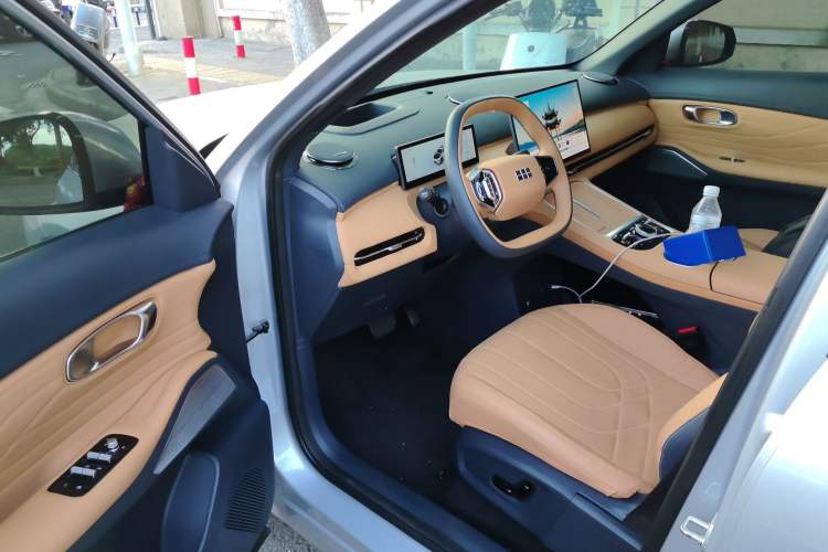 Used Geely Galaxy Xingjian 7 EM-i 2025 120km Exploration+ Version Driver Seat