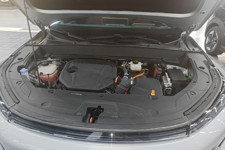 Used Geely Galaxy Xingjian 7 EM-i 2025 120km Navigator Edition Engine Bay