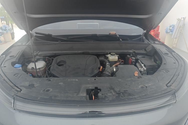 Used Geely Galaxy Xingjian 7 EM-i 2025 120km Navigator Edition Engine Bay