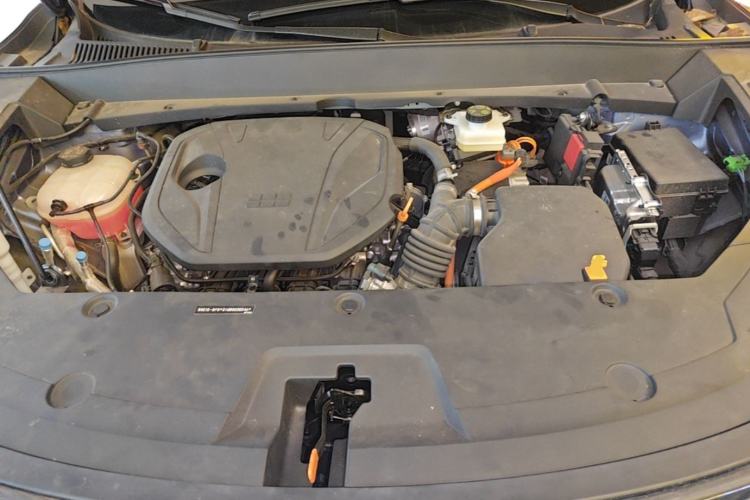 Used Geely Galaxy Xingjian 7 EM-i 2025 120km Navigator Edition Engine Bay