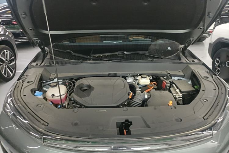 Used Geely Galaxy Xingjian 7 EM-i 2025 55km Exploration Edition Engine Bay