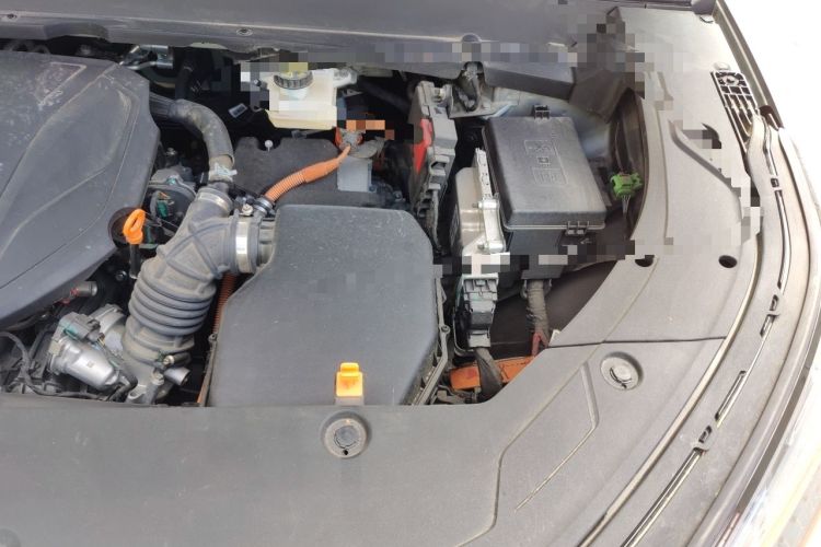 Used Geely Galaxy Xingjian 7 EM-i 2025 120km Navigator Edition Engine Bay Left
