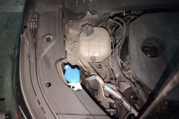 Used Geely Galaxy Xingjian 7 EM-i 2025 120km Navigator Edition Engine Bay Right