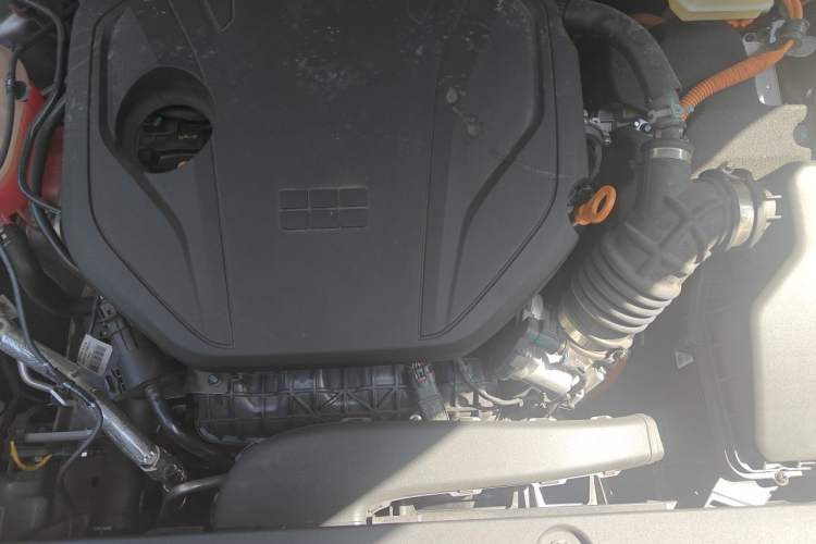 Used Geely Galaxy Xingjian 7 EM-i 2025 120km Launch+ Version Engine Bay