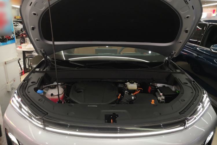 Used Geely Galaxy Xingjian 7 EM-i 2025 120km Navigator Edition Engine Bay