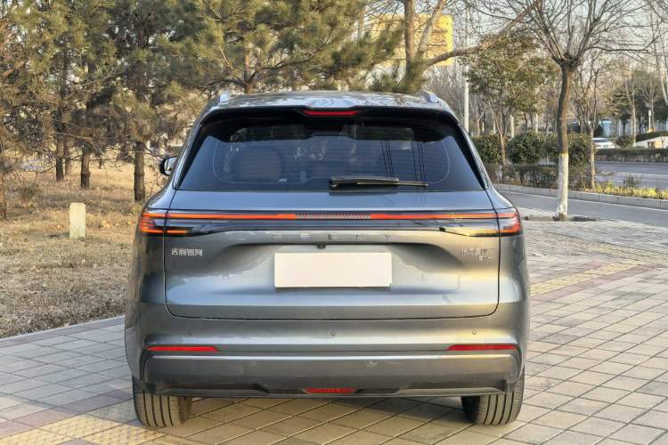 Used Geely Galaxy Xingjian 7 EM-i 2025 120km Exploration+ Version Exterior 5