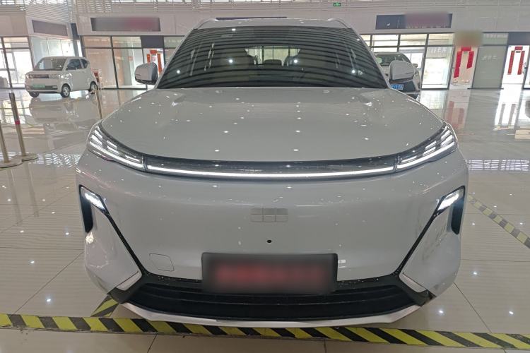 Used Geely Galaxy Xingjian 7 EM-i 2025 120km Launch+ Version Front