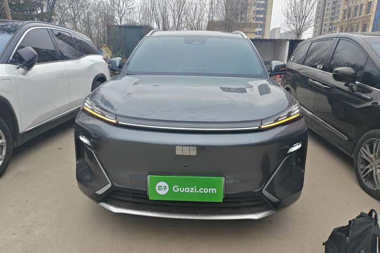 Used Geely Galaxy Xingjian 7 EM-i 2025 120km Exploration+ Version Front