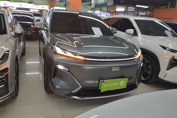 Used Geely Galaxy Xingjian 7 EM-i 2025 120km Exploration+ Version Front